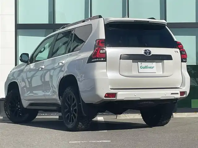 トヨタ ランドクルーザー プラド TX Lパッケージ マットブラED 和歌山県 2023(令5)年 7.1万km ホワイトパールクリスタルシャイン 純正9インチナビ/全方位カメラ/フルセグTV/衝突軽減ブレーキ/レーダークルコン/ブラインドスポットモニター/前後コーナーセンサー/オートライト/ビルトインETC2.0/シートヒーター/シートベンチレーション/パワーシート/ルーフレール/LEDヘッドライト/フォグランプ/電格ミラー