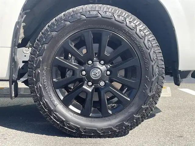 トヨタ ランドクルーザー プラド TX Lパッケージ マットブラED 和歌山県 2023(令5)年 7.1万km ホワイトパールクリスタルシャイン 純正9インチナビ/全方位カメラ/フルセグTV/衝突軽減ブレーキ/レーダークルコン/ブラインドスポットモニター/前後コーナーセンサー/オートライト/ビルトインETC2.0/シートヒーター/シートベンチレーション/パワーシート/ルーフレール/LEDヘッドライト/フォグランプ/電格ミラー