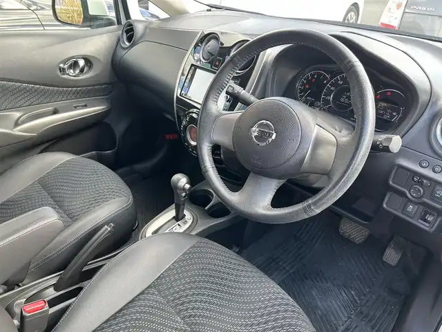 日産 ノート メダリスト 福岡県 2013(平25)年 10.9万km パール 禁煙車/純正ナビ・地デジ/バックカメラ/ドアバイザー/ETC