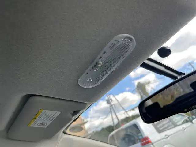 日産 ノート メダリスト 福岡県 2013(平25)年 10.9万km パール 禁煙車/純正ナビ・地デジ/バックカメラ/ドアバイザー/ETC