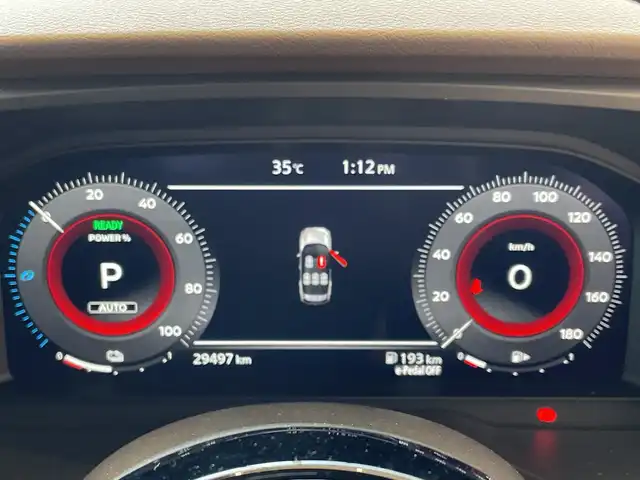 日産 エクストレイル X e－4ORCE 埼玉県 2022(令4)年 3万km シルバーⅡ プロパイロット　/エマージェンシーブレーキ /純正12.3型ナビ　/アラウンドビューモニター　/LEDオートライト /シートヒーター /ステアリングヒーター /純正18インチアルミホイール /ブラインドスポットモニター/インテリジェントミラー /ETC