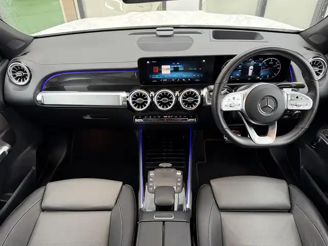 メルセデス・ベンツ Ｍ・ベンツ ＧＬＢ２００ｄ 4マチック AMGライン 道南・函館 2021(令3)年 3.7万km ポーラホワイト ワンオーナー車/スライディングガラスルーフ/アドバンスドパッケージ/・ヘッドアップディスプレイ(HUD)/・アドバンスドサウンドシステム/AMGレザーエクスクルーシブパッケージ/・本革シート/・アンビエントライト（64色）/フロントメモリー付きパワーシート/シートヒーター/純正ナビTV　360度カメラ/キーレスゴー/スペアキー有/フットトランクオープナー/新車時保証書/取扱説明書