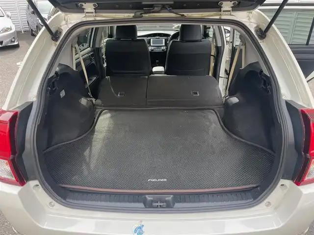 トヨタ カローラ フィールダー 1．5G エアロツアラー W×B 広島県 2014(平26)年 11.1万km ホワイトパールクリスタルシャイン /登録時走行距離/　　　　　　　110305キロ/純正ナビ/バックカメラ/ワンセグ/エアロ/ハーフレザーシート/nanoe/ETC/新車時整備手帳/　　【保証書】/取扱説明書/