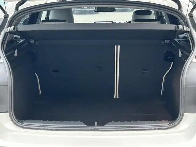 ＢＭＷ １１８ｉ スタイル 愛知県 2015(平27)年 9.1万km アルピンホワイトⅢ 純正メモリナビ/バックカメラ/アイドリングストップ/ウィンカーミラー/クルーズコントロール/プッシュスタート/ETC/ハーフレザーシート