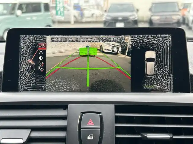 ＢＭＷ １１８ｉ スタイル 愛知県 2015(平27)年 9.1万km アルピンホワイトⅢ 純正メモリナビ/バックカメラ/アイドリングストップ/ウィンカーミラー/クルーズコントロール/プッシュスタート/ETC/ハーフレザーシート