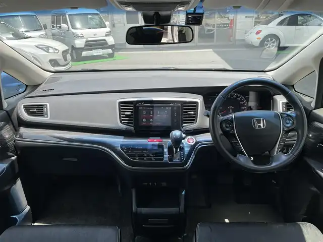 ホンダ オデッセイ アブソルート・Xホンダセンジング 東京都 2016(平28)年 8.7万km プレミアムディープロッソパール ワンオーナー/純正SDナビ/・フルセグTV/・Bluetooth接続/・AM＆FM/後席用フリップダウンモニター/両側パワースライドドア/ハーフレザーシート/ホンダセンシング/バックカメラ/全周囲カメラ/ドラレコ/ETC/レーダークルーズコントロール/ABS/横滑り防止/レーンアシスト/LEDライト/オートライト/スマートキー/保証書＆取扱説明書