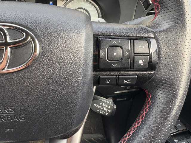 トヨタ ハイラックス Z GRスポーツ 長野県 2022(令4)年 5.5万km 黒 メモリナビ/フルセグテレビ/バック/フロント/サイド/全周囲カメラ/アダプティブクルーズコントロール/電動格納ミラー/サイドブラインドモニター/オートスピードコントロール装置/プリクラッシュブレーキアシスト/オートライト/LEDヘッドライト/フォグランプ/プッシュスタート/強化サスペンション/ETC