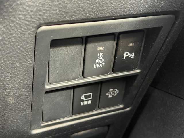 トヨタ ハイラックス Z GRスポーツ 長野県 2022(令4)年 5.5万km 黒 メモリナビ/フルセグテレビ/バック/フロント/サイド/全周囲カメラ/アダプティブクルーズコントロール/電動格納ミラー/サイドブラインドモニター/オートスピードコントロール装置/プリクラッシュブレーキアシスト/オートライト/LEDヘッドライト/フォグランプ/プッシュスタート/強化サスペンション/ETC