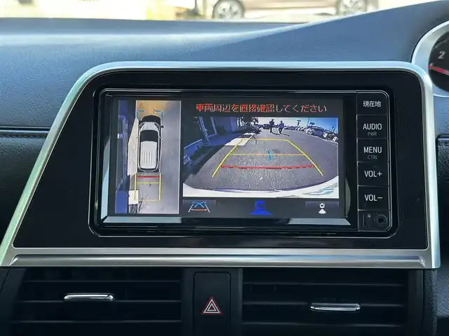 トヨタ シエンタ ファンベースG セーフティED 宮城県 2020(令2)年 2.1万km ホワイトパールクリスタルシャイン LEDランプパッケージ/・オートレベリング機能付LEDヘッドランプ/・オートライト/・LEDフロントフォグランプ/・レッド加飾付クリアレンズLEDリアコンビネーションランプ/15インチアルミホイール/＝＝＝/セーフティセンス/・プリクラッシュセーフティ/・レーンディパーチャーアラート/・オートマチックハイビーム/先行車発進告知機能/インテリジェントクリアランスソナー/純正ナビ（NSCD-W68）/・CD/SD/・Bluetooth/・ワンセグTV/パノラミックビューモニター/ビルトインETC/両側パワースライドドア/ハーフレザーシート/シートヒーター/ステアリングヒーター/革巻きステアリング/ステアリングスイッチ/スマートキー＆プッシュスタート/スペアキー1本/電動格納ミラー/純正ドアバイザー/純正フロアマット/Wエアバッグ