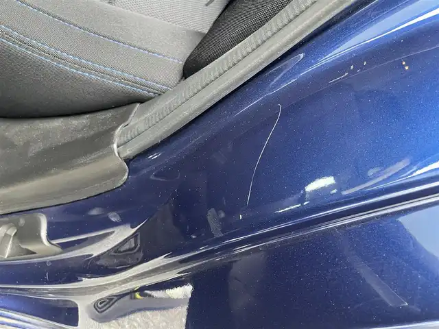 スバル レヴォーグ 1．6GT－S アイサイト 千葉県 2015(平27)年 5.8万km ギャラクシーブルーシリカ ナビ【フルセグ、Bluetooth、AMFMラジオ、DVD、CD】/ワンオーナー/18インチ純正アルミホイール/アイサイト/クルーズコントロール/パドルシフト/前席パワーシート/全席パワーウィンドウ/純正フロアマット/ダウンヒルアシストコントロール/ETC/アイドリングストップ/オートヘッドライト/電動格納ミラー/ウインカーミラー/プッシュスタート/ドアバイザー/横滑り防止機能/充電用USBポート合計4箇所/シガーソケット1口