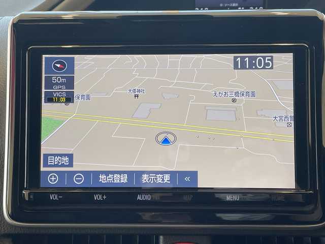 トヨタ ヴォクシー ZS 煌Ⅲ 埼玉県 2020(令2)年 5.1万km ホワイトパールクリスタルシャイン トヨタセーフティーセンス/純正フリップダウンモニター /純正9インチメモリナビ/　　CD/DVD/BT/フルセグ /バックカメラ /両側パワースライドドア /クルーズコントロール /ハーフレザーシート /純正16インチアルミホイール/ステアリングスイッチ /純正ETC2.0