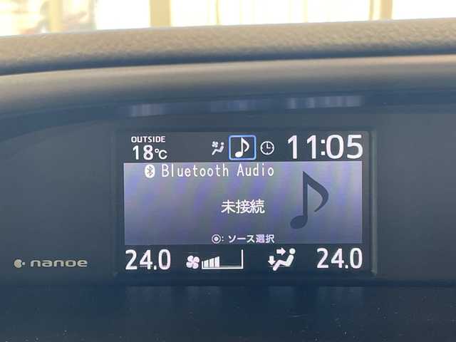 トヨタ ヴォクシー ZS 煌Ⅲ 埼玉県 2020(令2)年 5.1万km ホワイトパールクリスタルシャイン トヨタセーフティーセンス/純正フリップダウンモニター /純正9インチメモリナビ/　　CD/DVD/BT/フルセグ /バックカメラ /両側パワースライドドア /クルーズコントロール /ハーフレザーシート /純正16インチアルミホイール/ステアリングスイッチ /純正ETC2.0