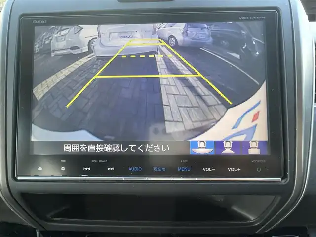 ホンダ フリード ハイブリット EX 千葉県 2017(平29)年 12.5万km クリスタルブラックパール (株)IDOMが運営する【じしゃロン八千代店】の自社ローン対象車両になります。こちらは現金またはオートローンご利用時の価格です。自社ローンご希望の方は別途その旨お申付け下さい/ホンダセンシング/●LKAS〈車線維持支援システム〉●歩行者事故低減ステアリング●路外逸脱抑制機能●先行車発進お知らせ機能●標識認識機能/純正メモリーナビ/純正CD/DVD/SD/BT/DTV/バックカメラ/両側パワースライドドア/LEDライト/前席シートヒーター