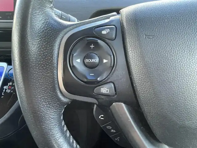 ホンダ フリード ハイブリット EX 千葉県 2017(平29)年 12.5万km クリスタルブラックパール (株)IDOMが運営する【じしゃロン八千代店】の自社ローン対象車両になります。こちらは現金またはオートローンご利用時の価格です。自社ローンご希望の方は別途その旨お申付け下さい/ホンダセンシング/●LKAS〈車線維持支援システム〉●歩行者事故低減ステアリング●路外逸脱抑制機能●先行車発進お知らせ機能●標識認識機能/純正メモリーナビ/純正CD/DVD/SD/BT/DTV/バックカメラ/両側パワースライドドア/LEDライト/前席シートヒーター