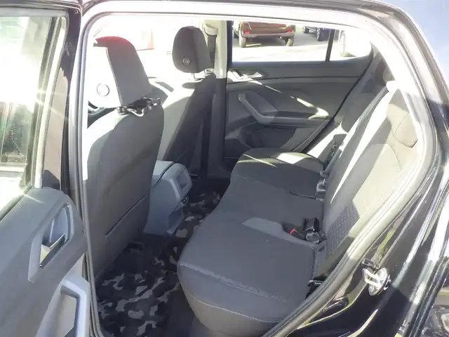 フォルクスワーゲン ＶＷ Ｔ－クロス TSI アクティブ 千葉県 2021(令3)年 3万km 黒 フロントアシスト/レーンキープアシストシステム/オキュパント・プロテクション/アダプティブクルーズコントロール/純正ナビ/バックカメラ/革巻きステアリング/ETC（2.0）/LEDヘッドライト/ウインカーミラー/コーナーセンサー/純正16インチアルミホイル/サイド/カーテンエアバッグ/スマートキー