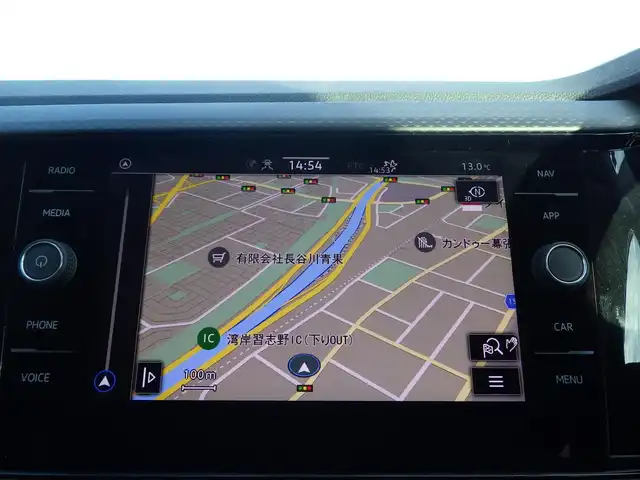 フォルクスワーゲン ＶＷ Ｔ－クロス TSI アクティブ 千葉県 2021(令3)年 3万km 黒 フロントアシスト/レーンキープアシストシステム/オキュパント・プロテクション/アダプティブクルーズコントロール/純正ナビ/バックカメラ/革巻きステアリング/ETC（2.0）/LEDヘッドライト/ウインカーミラー/コーナーセンサー/純正16インチアルミホイル/サイド/カーテンエアバッグ/スマートキー