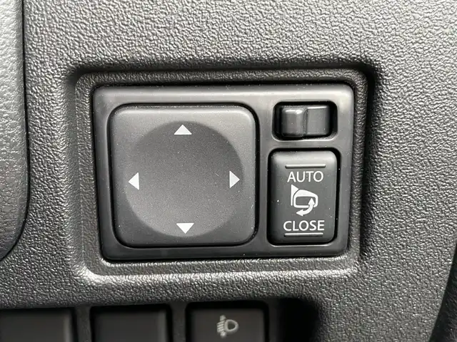 日産 マーチ ニスモS 新潟県 2014(平26)年 3.3万km ピュアブラック ５MT/メモリナビ/ワンセグテレビ/純正ホイール/プッシュスタート/ETC/純正フロアマット/Bluetooth/電動格納ドアミラー