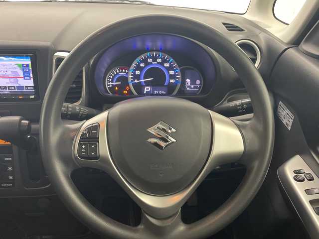 スズキ スペーシア G リミテッド 栃木県 2016(平28)年 9.4万km クリスタルホワイトP 社外ナビ/（CD/DVD/フルセグTV/Bluetooth）/スズキセーフティサポート/・デュアルカメラブレーキサポート/・誤発進抑制機能/・車線逸脱抑制機能/・車線逸脱警報機能/・ふらつき警報機能/・先行車発進お知らせ機能/片側パワースライドドア/シートヒーター/純正フロアマット/アイドリングストップ/プッシュスタート