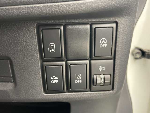 スズキ スペーシア G リミテッド 栃木県 2016(平28)年 9.4万km クリスタルホワイトP 社外ナビ/（CD/DVD/フルセグTV/Bluetooth）/スズキセーフティサポート/・デュアルカメラブレーキサポート/・誤発進抑制機能/・車線逸脱抑制機能/・車線逸脱警報機能/・ふらつき警報機能/・先行車発進お知らせ機能/片側パワースライドドア/シートヒーター/純正フロアマット/アイドリングストップ/プッシュスタート