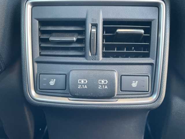 スバル フォレスター ハイブリッド アドバンス 長野県 2018(平30)年 2.3万km クリスタルホワイトP アイサイト/カロッツェリア８インチナビ（AVIC-RL802）/FM・AM・DVD・CD・フルセグテレビ/Bluetooth Audio/バック・サイドカメラ/純正18インチアルミホイール/レーダークルーズコントロール/スマートリアビューミラー/革巻きステアリング/ステアリングヒーター/ハーフレザーシート/全席シートヒーター/前席パワーシート/シートメモリー/コーナーセンサー/電動パーキング/オートビークルホールド/パドルシフト/ルーフレール/LEDヘッドライト/オートライト/フォグランプ/プッシュスタート/スマートキー/スペアキー/ETC