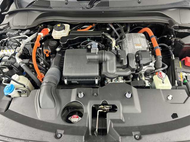 ホンダ ヴェゼル ハイブリッド e:HEV Z 福島県 2021(令3)年 2.9万km クリスタルブラックパール /禁煙車//Honda SENSING//衝突被害軽減ブレーキ//アダプティブクルーズコントロール//車線維持支援システム//ブラインドスポッモニター//純正ディスプレイオーディオナビ//BT.USB.AppleCarPlay.AndoroidAuto//フルセグTV//バックカメラ//電動リアゲート//ハーフレザーシート//前席シートヒーター//パドルシフト//ステアリングスイッチ//ビルトインETC2.0//ドライブレコーダー（FR)//置くだけ充電//LEDヘッドライト//シーケンシャルライト//LEDフォグライト//プッシュスタート//スマートキー×2//電動パーキングブレーキ//社外16インチAW//夏タイヤ積み込み/【純正AW（225/50/18）】//純正フロアマット//ワイパーデアイサー