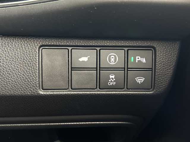 ホンダ ヴェゼル ハイブリッド e:HEV Z 福島県 2021(令3)年 2.9万km クリスタルブラックパール /禁煙車//Honda SENSING//衝突被害軽減ブレーキ//アダプティブクルーズコントロール//車線維持支援システム//ブラインドスポッモニター//純正ディスプレイオーディオナビ//BT.USB.AppleCarPlay.AndoroidAuto//フルセグTV//バックカメラ//電動リアゲート//ハーフレザーシート//前席シートヒーター//パドルシフト//ステアリングスイッチ//ビルトインETC2.0//ドライブレコーダー（FR)//置くだけ充電//LEDヘッドライト//シーケンシャルライト//LEDフォグライト//プッシュスタート//スマートキー×2//電動パーキングブレーキ//社外16インチAW//夏タイヤ積み込み/【純正AW（225/50/18）】//純正フロアマット//ワイパーデアイサー