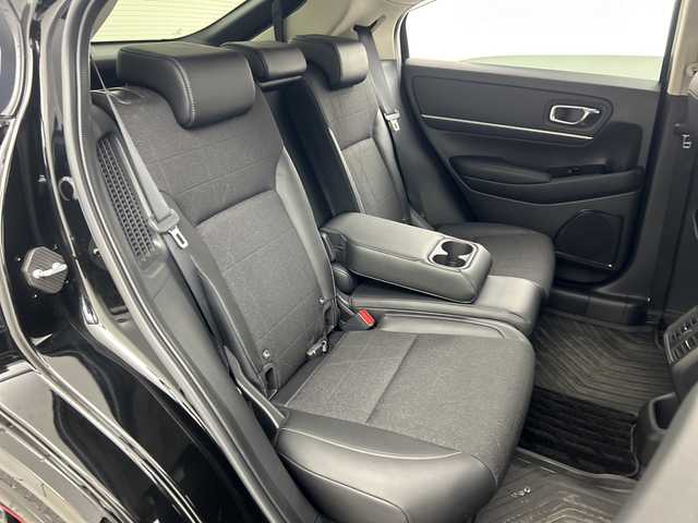 ホンダ ヴェゼル ハイブリッド e:HEV Z 福島県 2021(令3)年 2.9万km クリスタルブラックパール /禁煙車//Honda SENSING//衝突被害軽減ブレーキ//アダプティブクルーズコントロール//車線維持支援システム//ブラインドスポッモニター//純正ディスプレイオーディオナビ//BT.USB.AppleCarPlay.AndoroidAuto//フルセグTV//バックカメラ//電動リアゲート//ハーフレザーシート//前席シートヒーター//パドルシフト//ステアリングスイッチ//ビルトインETC2.0//ドライブレコーダー（FR)//置くだけ充電//LEDヘッドライト//シーケンシャルライト//LEDフォグライト//プッシュスタート//スマートキー×2//電動パーキングブレーキ//社外16インチAW//夏タイヤ積み込み/【純正AW（225/50/18）】//純正フロアマット//ワイパーデアイサー