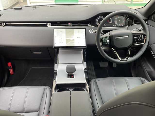 ランドローバー レンジローバーイヴォーク SE 大阪府 2024(令6)年 0.4万km グレー ワンオーナー/色コード：1FU（アロイオスグレー）/純正ナビ/BTオーディオ/全方位カメラ/全席シートヒーター/ステアリングヒーター/前席パワーシート/デジタルインナーミラー/パワーバックドア/パドルシフト/LEDヘッドライト/オートライト/純正ナビ19インチAW/ライトレベライザー/ETC2.0/スマートキープッシュスタート/スペアキー