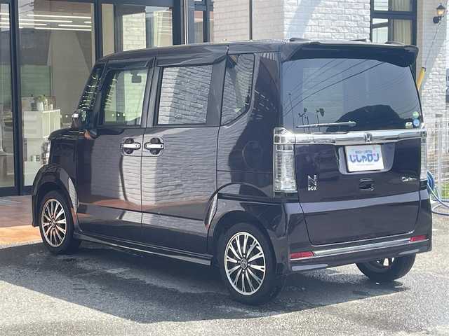 ホンダ Ｎ ＢＯＸ カスタム G ターボ Lパッケージ 高知県 2016(平28)年 8万km プレミアムベルベットパープル・パール (株)IDOMが運営する【じしゃロン高知店】の自社ローン専用車両になります。こちらは現金またはオートローンご利用時の価格です。自社ローンご希望の方は別途その旨お申付け下さい/フォグ/ナビロック/ハンドルカバー
