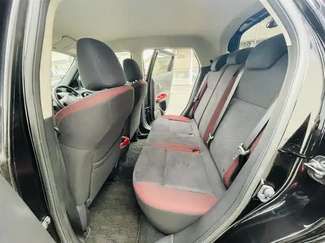 日産 ジューク 15RX アーバン スタイリッシュブラック 岡山県 2013(平25)年 10.3万km サファイアブラック (株)IDOMが運営する【じしゃロン岡山店】の自社ローン専用車両です。こちらは現金またはオートローンご利用時の価格です。 自社ローンご希望の方は別途その旨お申し付け下さい/＊純正ナビ（MM312D-W/＊バックカメラ/＊プッシュST/＊前側ドラレコ/＊ドアバイザー