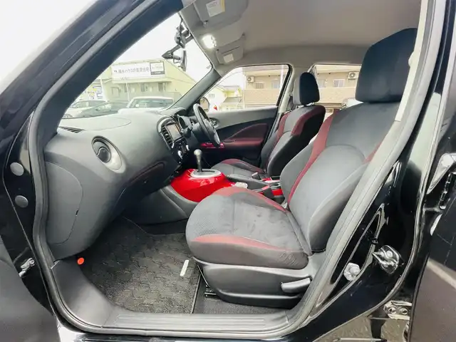 日産 ジューク 15RX アーバン スタイリッシュブラック 岡山県 2013(平25)年 10.3万km サファイアブラック (株)IDOMが運営する【じしゃロン岡山店】の自社ローン専用車両です。こちらは現金またはオートローンご利用時の価格です。 自社ローンご希望の方は別途その旨お申し付け下さい/＊純正ナビ（MM312D-W/＊バックカメラ/＊プッシュST/＊前側ドラレコ/＊ドアバイザー