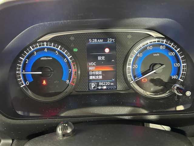 日産 ルークス ハイウェイスター X 佐賀県 2021(令3)年 8.7万km チタニウムグレーメタリック 純正9型ナビ/（ＡＭ/ＦＭ/CD/DVD/Bluetooth/フルセグTV）/全周囲カメラ/ナビ連動ドライブレコーダー/ETC/オートエアコン/左側パワースライドドア/ハンズフリースライドドア/リアサーキュレーター/衝突被害軽減システム/レーアシスト/先行車発進お知らせ機能/コーナーセンサー/LEDヘッドライト/フォグライト/シートバックテーブル/横滑り防止装置/盗難防止装置/オートライト/オートマチックハイビーム/スマートキー/プッシュスタート/USB入力端子/純正フロアマット/純正14インチアルミホイール