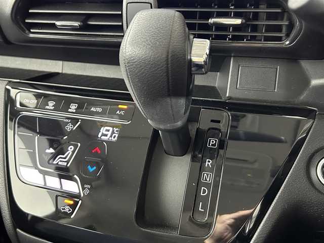 日産 ルークス ハイウェイスター X 佐賀県 2021(令3)年 8.7万km チタニウムグレーメタリック 純正9型ナビ/（ＡＭ/ＦＭ/CD/DVD/Bluetooth/フルセグTV）/全周囲カメラ/ナビ連動ドライブレコーダー/ETC/オートエアコン/左側パワースライドドア/ハンズフリースライドドア/リアサーキュレーター/衝突被害軽減システム/レーアシスト/先行車発進お知らせ機能/コーナーセンサー/LEDヘッドライト/フォグライト/シートバックテーブル/横滑り防止装置/盗難防止装置/オートライト/オートマチックハイビーム/スマートキー/プッシュスタート/USB入力端子/純正フロアマット/純正14インチアルミホイール