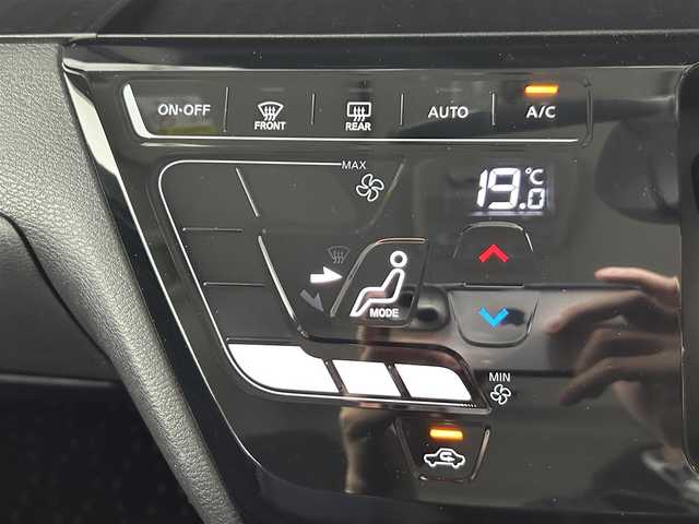 日産 ルークス ハイウェイスター X 佐賀県 2021(令3)年 8.7万km チタニウムグレーメタリック 純正9型ナビ/（ＡＭ/ＦＭ/CD/DVD/Bluetooth/フルセグTV）/全周囲カメラ/ナビ連動ドライブレコーダー/ETC/オートエアコン/左側パワースライドドア/ハンズフリースライドドア/リアサーキュレーター/衝突被害軽減システム/レーアシスト/先行車発進お知らせ機能/コーナーセンサー/LEDヘッドライト/フォグライト/シートバックテーブル/横滑り防止装置/盗難防止装置/オートライト/オートマチックハイビーム/スマートキー/プッシュスタート/USB入力端子/純正フロアマット/純正14インチアルミホイール