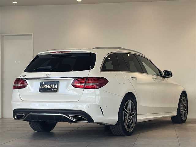メルセデス・ベンツ Ｃ２００ ワゴン ローレウスエディション 愛知県 2019(令1)年 4.2万km ダイヤモンドホワイト パノラミックＳ／Ｒ　/レザーＥＸＣ　/Ｂｕｒｍｅｓｔｅｒ　/レーダーセーフティーＰＫＧ　/ＨＵＤ　/ＭＢＵＸ　/ＡｐｐｌｅＣａｒＰｌａｙ　/ＡｎｄｒｏｉｄＡｕｔｏ　/Ｂｌｕｅｔｏｏｔｈ　/フルセグＴＶ　/バックカメラ/ACC/LKA/LDW/BSM/ドライブレコーダー/ETC2.0/プッシュスタート/ウィンカーミラー/アイドリングストップ