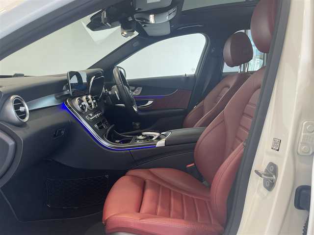 メルセデス・ベンツ Ｃ２００ ワゴン ローレウスエディション 愛知県 2019(令1)年 4.2万km ダイヤモンドホワイト パノラミックＳ／Ｒ　/レザーＥＸＣ　/Ｂｕｒｍｅｓｔｅｒ　/レーダーセーフティーＰＫＧ　/ＨＵＤ　/ＭＢＵＸ　/ＡｐｐｌｅＣａｒＰｌａｙ　/ＡｎｄｒｏｉｄＡｕｔｏ　/Ｂｌｕｅｔｏｏｔｈ　/フルセグＴＶ　/バックカメラ/ACC/LKA/LDW/BSM/ドライブレコーダー/ETC2.0/プッシュスタート/ウィンカーミラー/アイドリングストップ