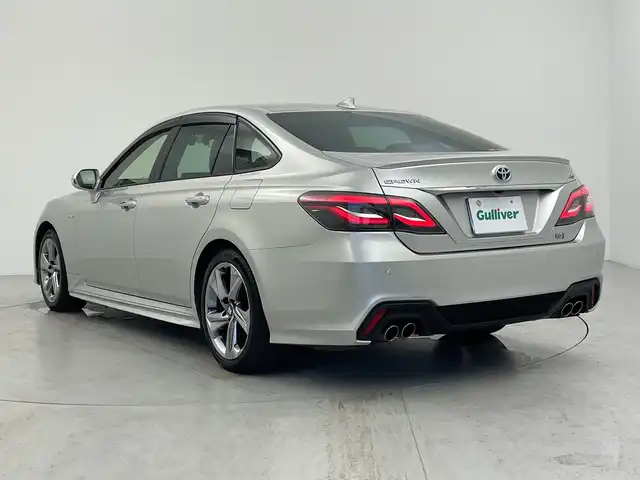 トヨタ クラウン ハイブリッド RS 兵庫県 2019(令1)年 9.3万km プレシャスシルバー 純正ナビ/・Bluetooth/・CD/DVD/・フルセグテレビ/・SD音楽録音/バックカメラ/パワーシート/ステアリングヒーター/ヘッドアップディスプレイ/ブラインドスポットモニター/衝突軽減ブレーキ/レーンキープアシスト/オートマチックハイビーム/前後コーナーセンサー/レーダークルーズコントロール/前方ドライブレコーダー/ETC/LEDヘッドライト