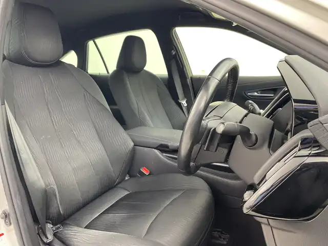 トヨタ クラウン ハイブリッド RS 兵庫県 2019(令1)年 9.3万km プレシャスシルバー 純正ナビ/・Bluetooth/・CD/DVD/・フルセグテレビ/・SD音楽録音/バックカメラ/パワーシート/ステアリングヒーター/ヘッドアップディスプレイ/ブラインドスポットモニター/衝突軽減ブレーキ/レーンキープアシスト/オートマチックハイビーム/前後コーナーセンサー/レーダークルーズコントロール/前方ドライブレコーダー/ETC/LEDヘッドライト
