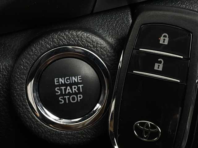 トヨタ ハイラックス Z 新潟県 2020(令2)年 4.9万km スーパーホワイトⅡ 4WD/純正ナビ/　　CD/BT/FM/AM/バックカメラ/レーダークルーズコントロール/LEDオートライト/純正17インチアルミホイール/ステアリングスイッチ/アイドリングストップ/レーンキープ/コーナーセンサー/スマートキー/ETC