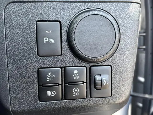 ダイハツ ミラ イース L SAⅢ 大分県 2021(令3)年 2.1万km ブライトシルバーメタリック ・ディスプレイオーディオ(CD/DVD/BT/USB)/・バックモニター/・スマートアシスト/・コーナーセンサー/・オートハイビーム/・オートライト/・純正マットレス/・リモコンキー/・アイドリングストップ/・社外ホイール