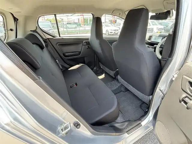 ダイハツ ミラ イース L SAⅢ 大分県 2021(令3)年 2.1万km ブライトシルバーメタリック ・ディスプレイオーディオ(CD/DVD/BT/USB)/・バックモニター/・スマートアシスト/・コーナーセンサー/・オートハイビーム/・オートライト/・純正マットレス/・リモコンキー/・アイドリングストップ/・社外ホイール