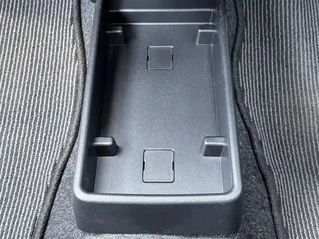 ダイハツ ミラ イース L SAⅢ 大分県 2021(令3)年 2.1万km ブライトシルバーメタリック ・ディスプレイオーディオ(CD/DVD/BT/USB)/・バックモニター/・スマートアシスト/・コーナーセンサー/・オートハイビーム/・オートライト/・純正マットレス/・リモコンキー/・アイドリングストップ/・社外ホイール