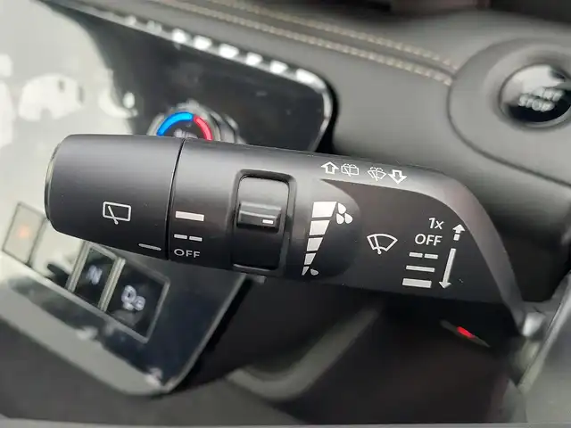 日産 セレナ e－パワー ハイウェイスター V 東京都 2025(令7)年 0.1千km パールⅡ 純正12.3インチカラーディスプレイ/アラウンドビューモニター/プロパイロット/デジタルインナーミラー/両側パワースライドドア/ビルトインETC2.0/衝突軽減ブレーキ/レーンキープアシスト/ブラインドスポットモニター/オートマチックハイビーム/コーナーセンサー/置くだけ充電/LEDヘッドライト/スマートキー