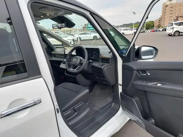 日産 セレナ e－パワー ハイウェイスター V 東京都 2025(令7)年 0.1千km パールⅡ 純正12.3インチカラーディスプレイ/アラウンドビューモニター/プロパイロット/デジタルインナーミラー/両側パワースライドドア/ビルトインETC2.0/衝突軽減ブレーキ/レーンキープアシスト/ブラインドスポットモニター/オートマチックハイビーム/コーナーセンサー/置くだけ充電/LEDヘッドライト/スマートキー
