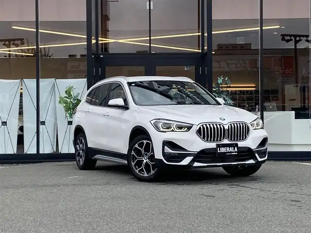 ＢＭＷ Ｘ１ 福岡県 2022(令4)年 3.8万km アルピンホワイトⅢ ・1オーナー/・アダプティブクルーズコントロール/・純正ナビ/BT/USB/・バックカメラ/・ハーフレザー/・ドライブレコーダー/・ETC/・純正18AW/・保証書/・取扱説明書/・スペアキー