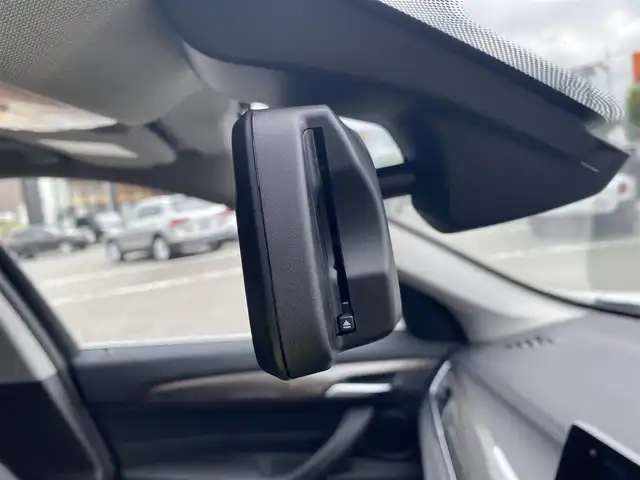 ＢＭＷ Ｘ１ 福岡県 2022(令4)年 3.8万km アルピンホワイトⅢ ・1オーナー/・アダプティブクルーズコントロール/・純正ナビ/BT/USB/・バックカメラ/・ハーフレザー/・ドライブレコーダー/・ETC/・純正18AW/・保証書/・取扱説明書/・スペアキー