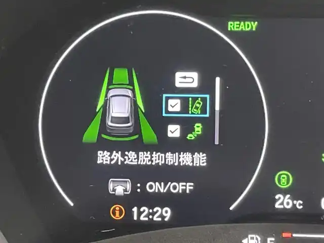 ホンダ ヴェゼル ハイブリッド e:HEV Z 群馬県 2025(令7)年 0.1千km プラチナホワイトパール 登録済未使用車　純正９インチナビ　バックカメラ　アダプティブクルーズコントロール　パワーバックドア　ＡＨＢ　シートヒーター　純正１８ＡＷ　ステアリングリモコン　ＢＳＭ　ワイヤレス充電器　ＥＴＣ２．０