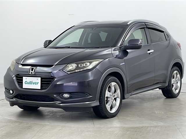 ホンダ ヴェゼル ハイブリッド X Lパッケージ 道央・札幌 2013(平25)年 6.6万km ルーセブラックM ・４WD/・寒冷地仕様/・純正ナビ/　CD/DVD/BT/HDMI/USB/・フルセグTV/・バックカメラ/・クルーズコントロール/・ビルトインETC/・前席シートヒーター/・オートライト/・LEDヘッドライト/・フォグランプ/・横滑り防止/・ウインカーミラー/・ミラーヒーター/・オートブレキホールド/・ワイパーデアイサー /・ハーフレザーシート/・純正フロアマット/・純正17インチアルミホイール