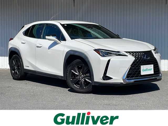 レクサス ＵＸ 250h バージョンC 長野県 2019(平31)年 8.8万km ソニッククォーツ 黒レザーシート/純正メーカーナビ/バックカメラ/ドライブレコーダー/純正17インチアルミ/シートヒーター /ステアリングヒーター/クルーズコントロール/レーンキープアシスト/前後コーナーセンサー
