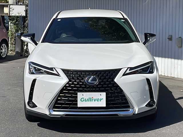 レクサス ＵＸ 250h バージョンC 長野県 2019(平31)年 8.8万km ソニッククォーツ 黒レザーシート/純正メーカーナビ/バックカメラ/ドライブレコーダー/純正17インチアルミ/シートヒーター /ステアリングヒーター/クルーズコントロール/レーンキープアシスト/前後コーナーセンサー
